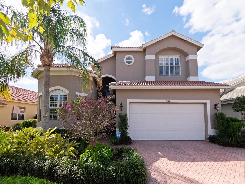 Photo of 5011 Sandy Brook Circle, Wimauma, FL 33598 (MLS # TB8556114)