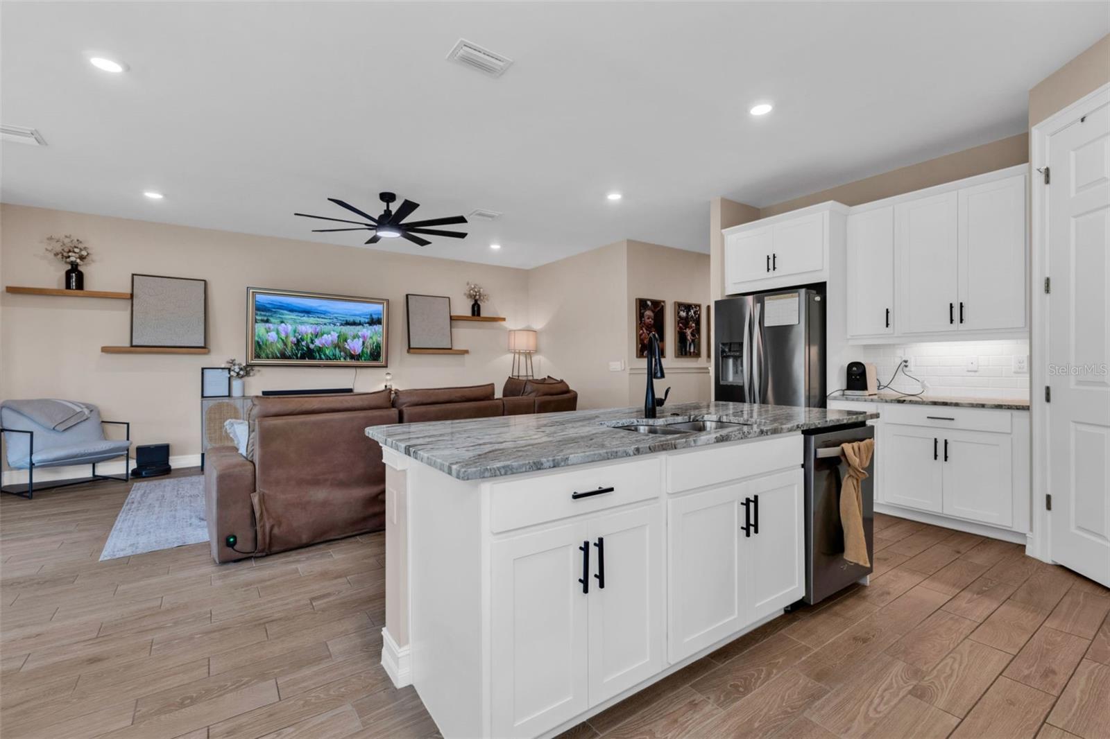 PORT CHARLOTTE SUB 16 - Residential