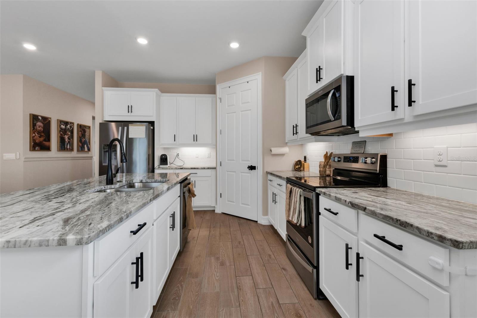 PORT CHARLOTTE SUB 16 - Residential