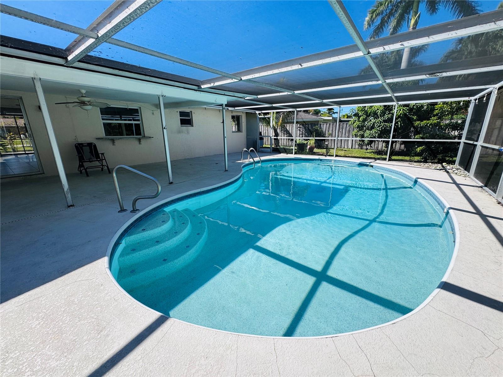 FT MYERS VILLAS - Residential