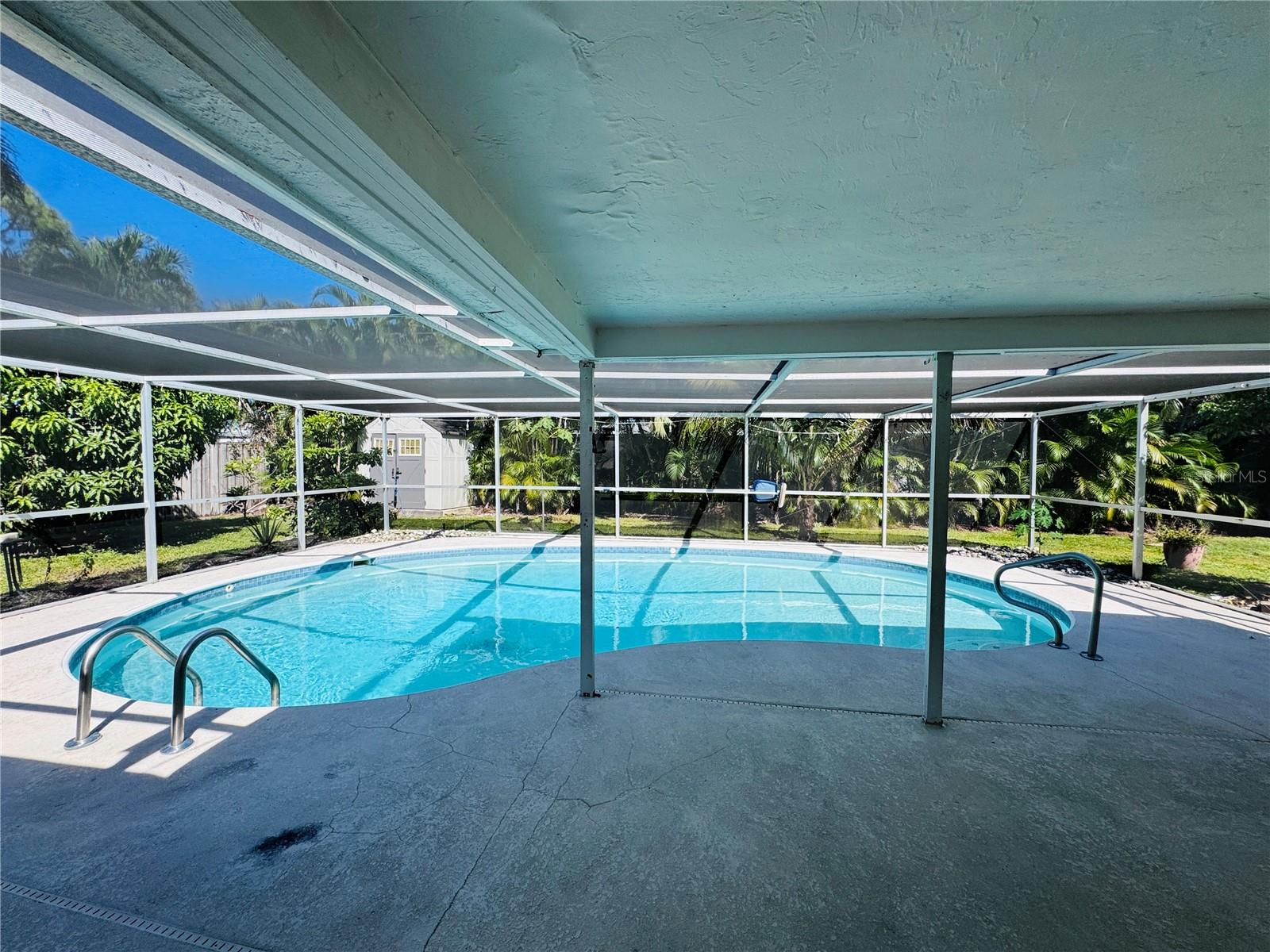 FT MYERS VILLAS - Residential