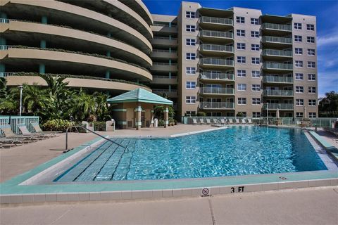 Condominium in DAYTONA BEACH SHORES FL 4 OCEANS WEST BOULEVARD 43.jpg