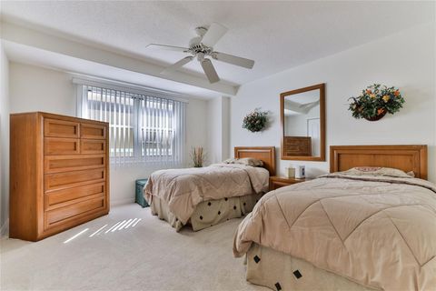 Condominium in DAYTONA BEACH SHORES FL 4 OCEANS WEST BOULEVARD 37.jpg