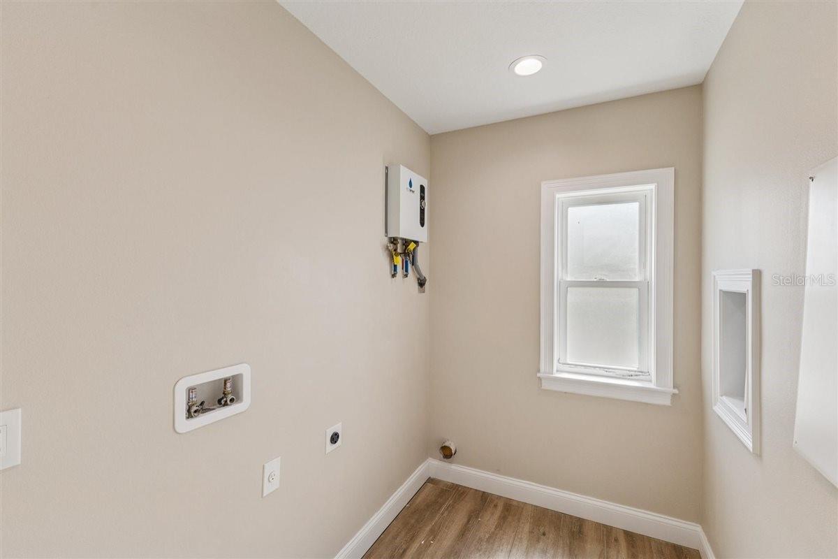 BETHUNE VOLUSIA BEACH - Residential