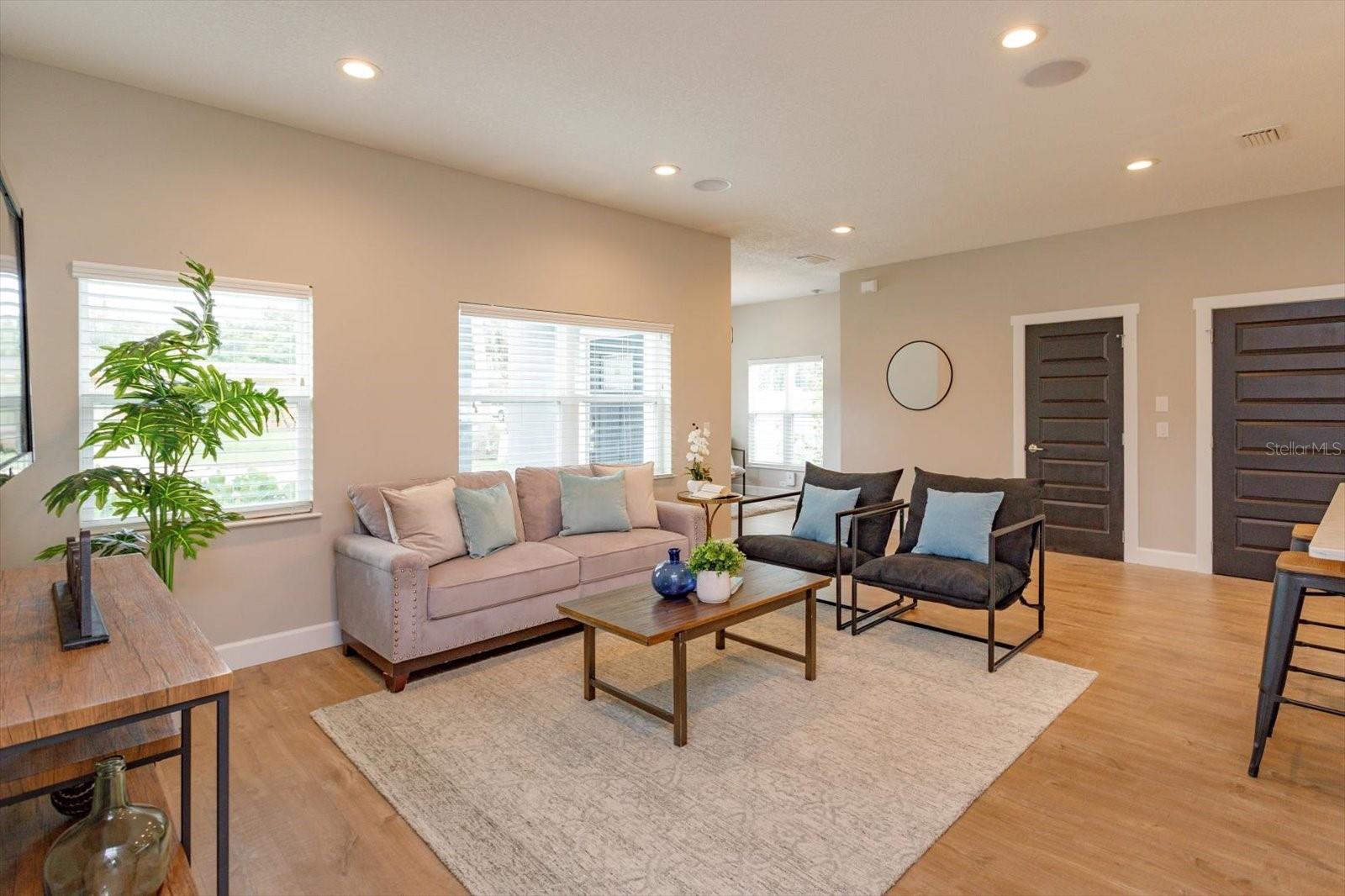 KAROLINA ON KILLARNEY - Residential