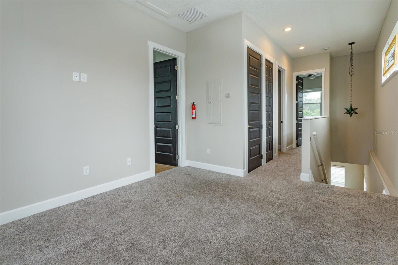 KAROLINA ON KILLARNEY - Residential