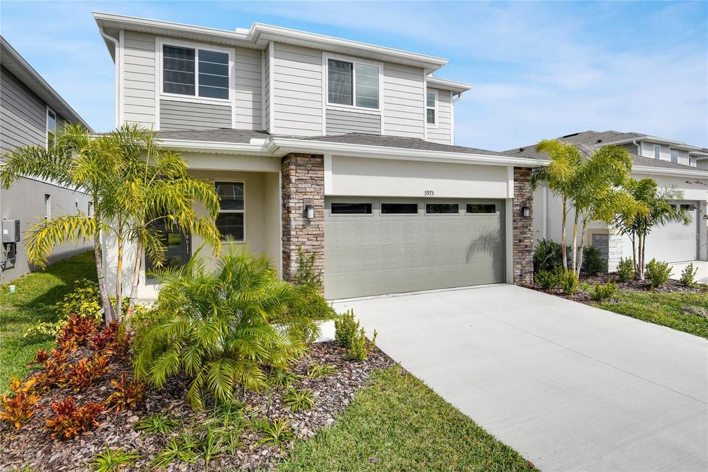 Photo of 5975 Jensen View Avenue, Apollo Beach, FL 33572 (MLS # S5111010)