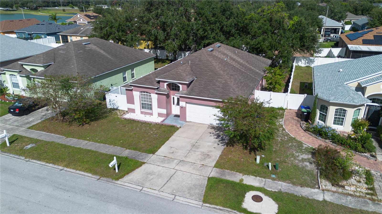 7226 REX HILL TRAIL