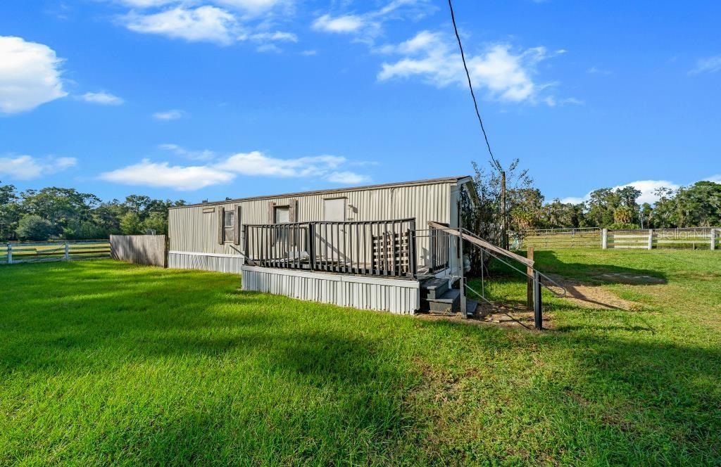 Photo of 14421 SW 14th Street, Ocala, FL 34481 (MLS # OM734716)