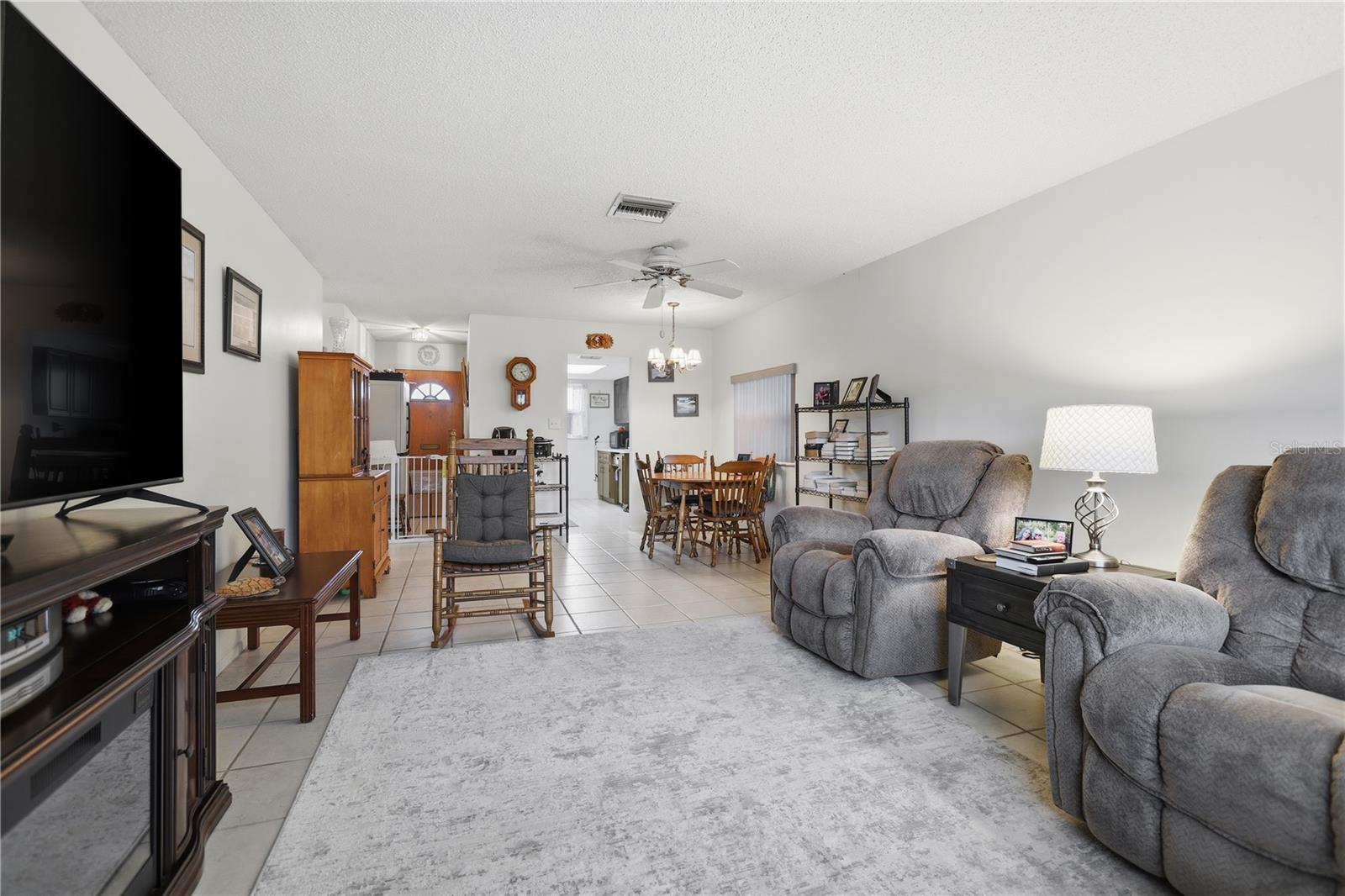 BERESFORD MANOR HOMES UNITS 01 & 02 - Residential