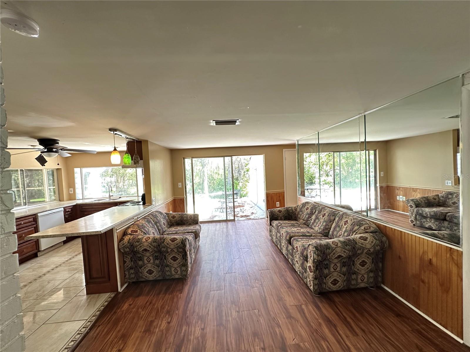 BEACON WOODS VILLAGE - Residential