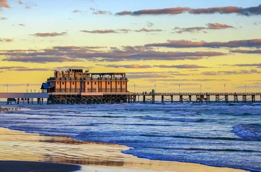 OCEAN JEWELS CLUB - Residential Lease