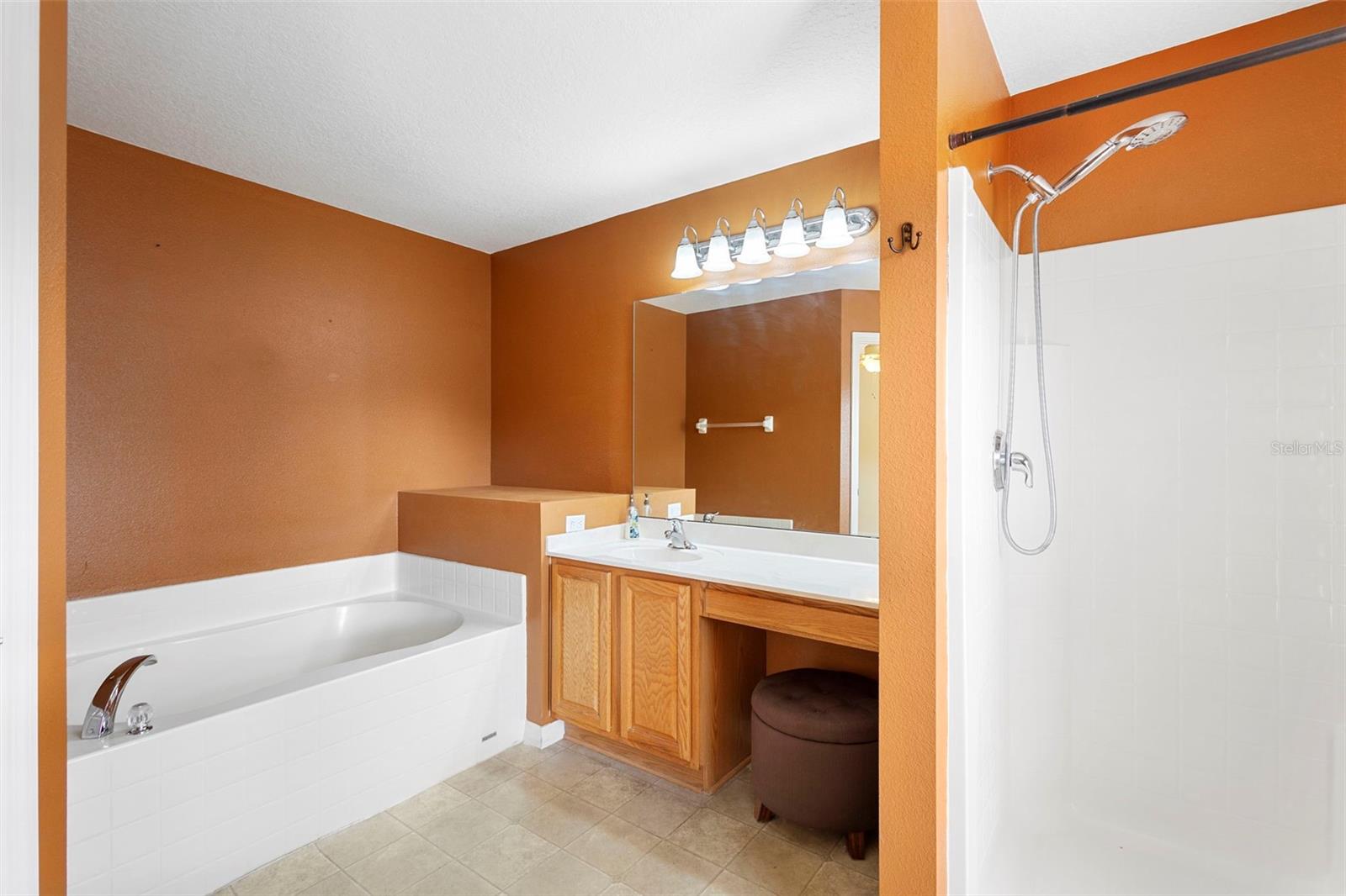 FOREST TRACE - Residential