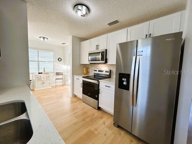 LADY LAKE ORANGE BLOSSOM GARDENS UNIT 17A - Residential