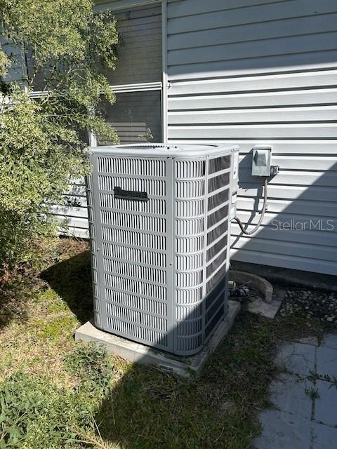 LADY LAKE ORANGE BLOSSOM GARDENS UNIT 17A - Residential