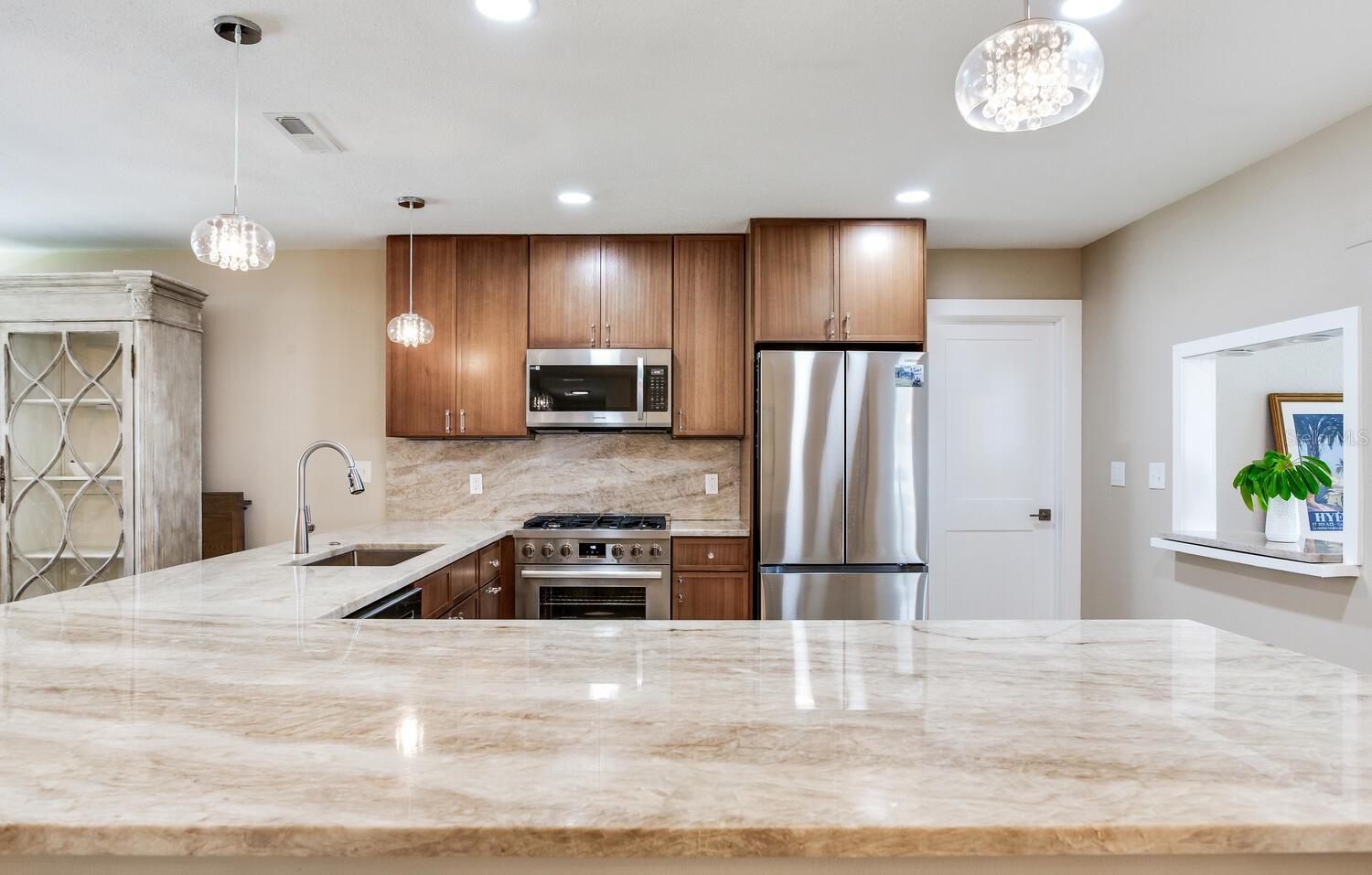 MAXIMO MOORINGS - Residential