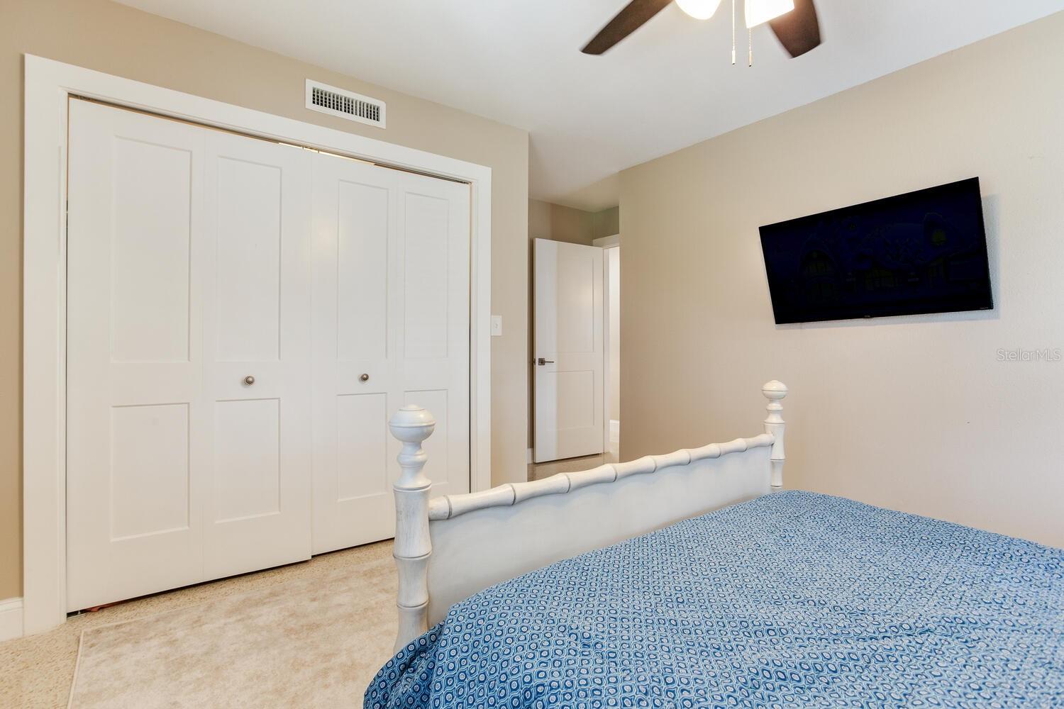 MAXIMO MOORINGS - Residential