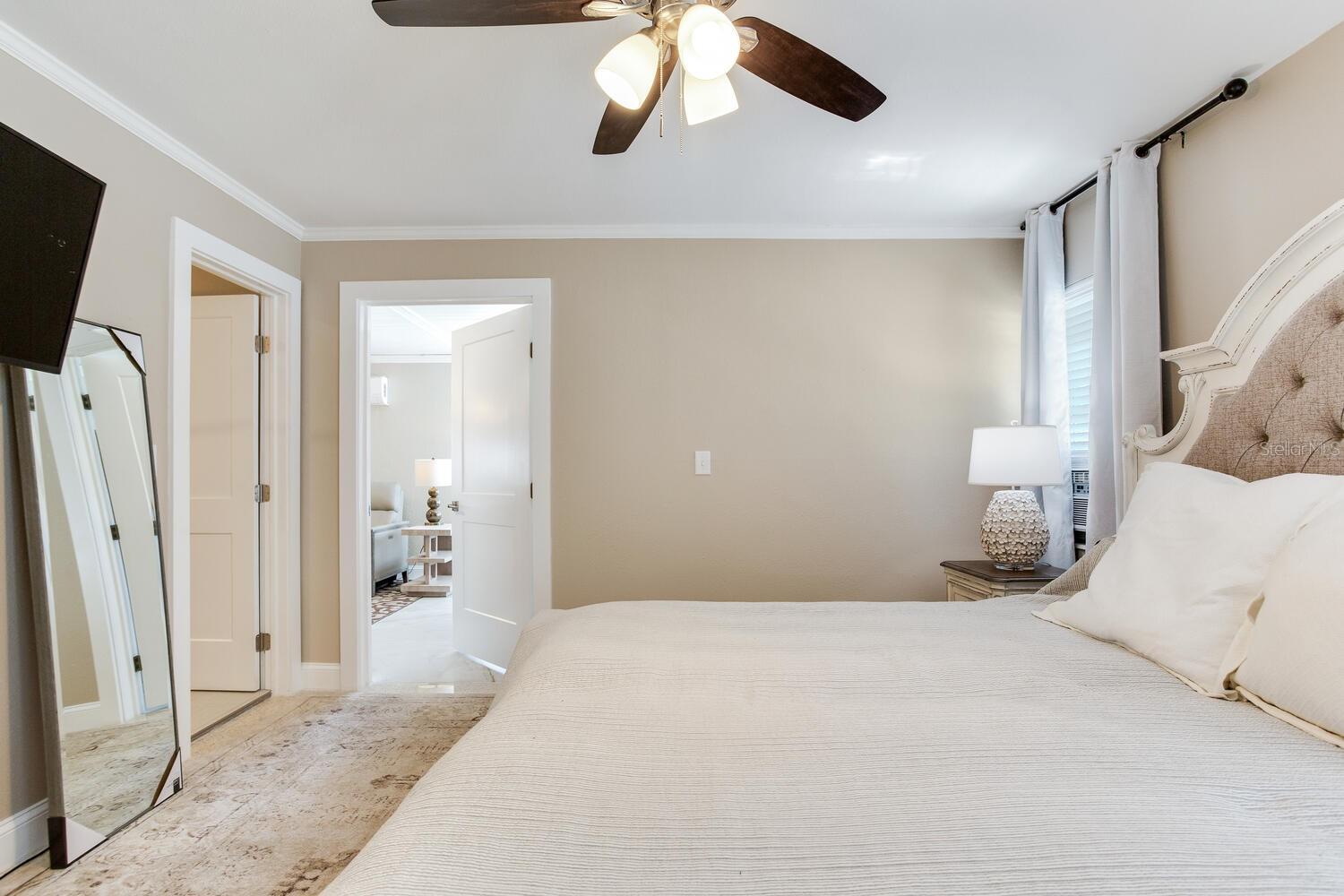 MAXIMO MOORINGS - Residential