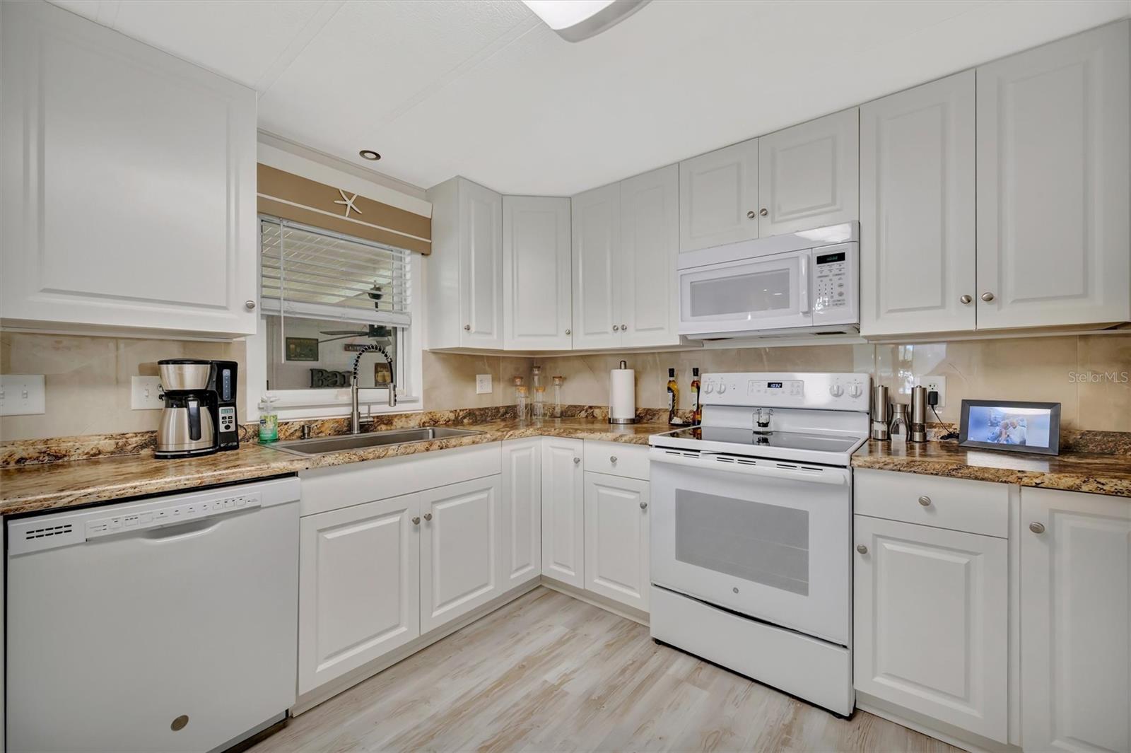 CARIBBEAN ISLES RESIDENTIAL CO - Residential