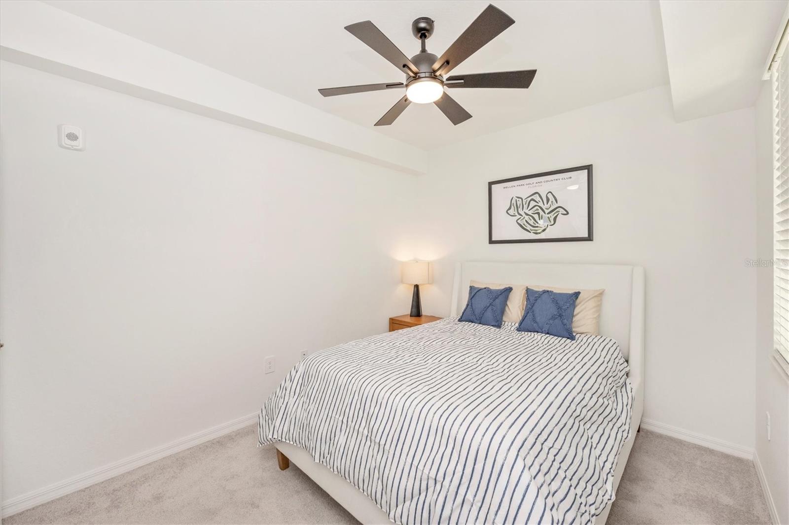 WELLEN PARK GOLF & COUNTRY CLUB - Residential Lease