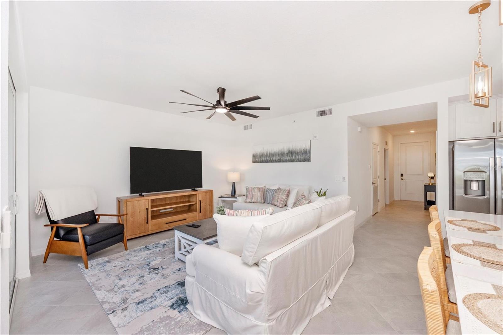 WELLEN PARK GOLF & COUNTRY CLUB - Residential Lease