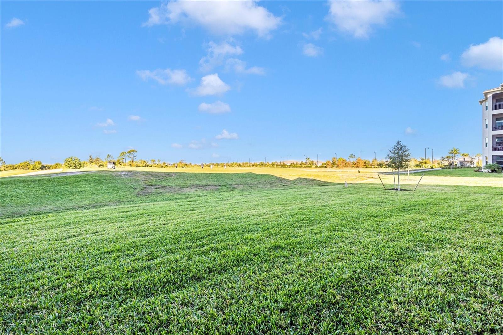 WELLEN PARK GOLF & COUNTRY CLUB - Residential Lease