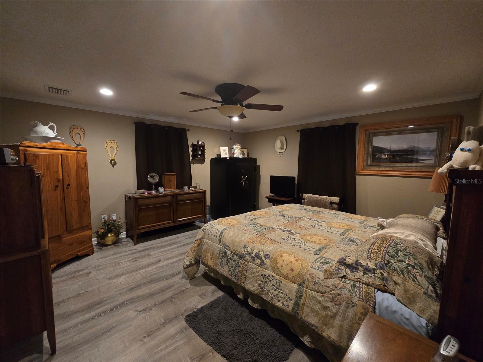 ASTOR FIRST ADD - Residential