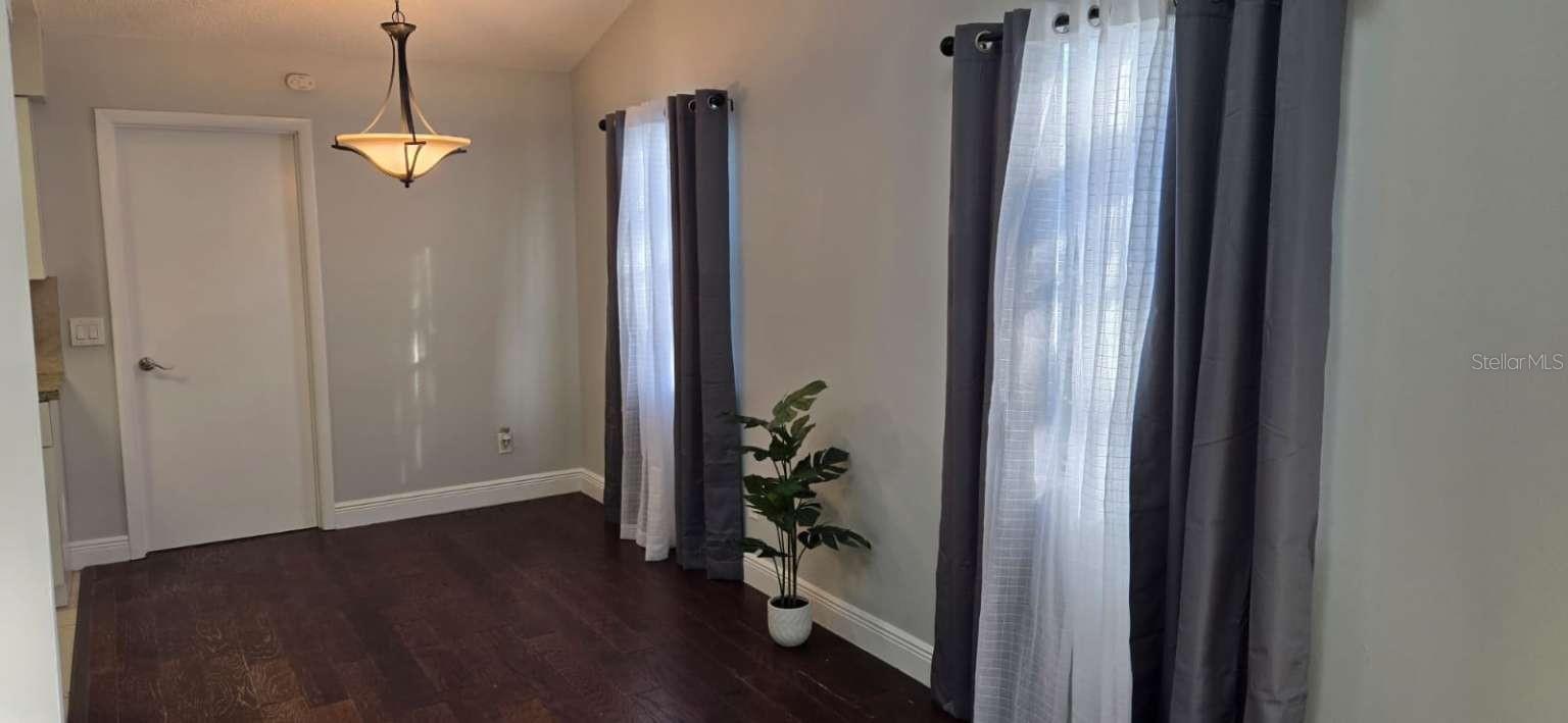 CARMEL OAKS CONDO PH 03 - Residential