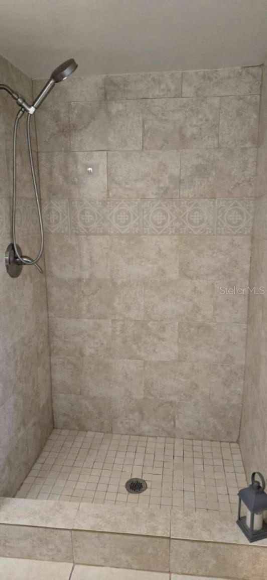 CARMEL OAKS CONDO PH 03 - Residential