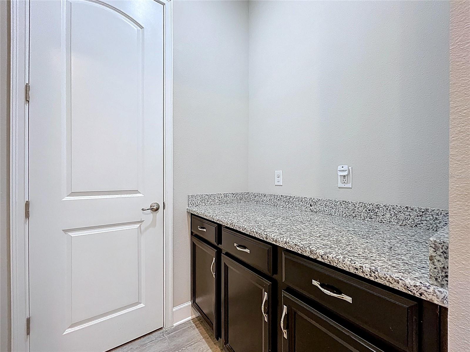 BAYSHORE HEIGHTS PT REP - Residential