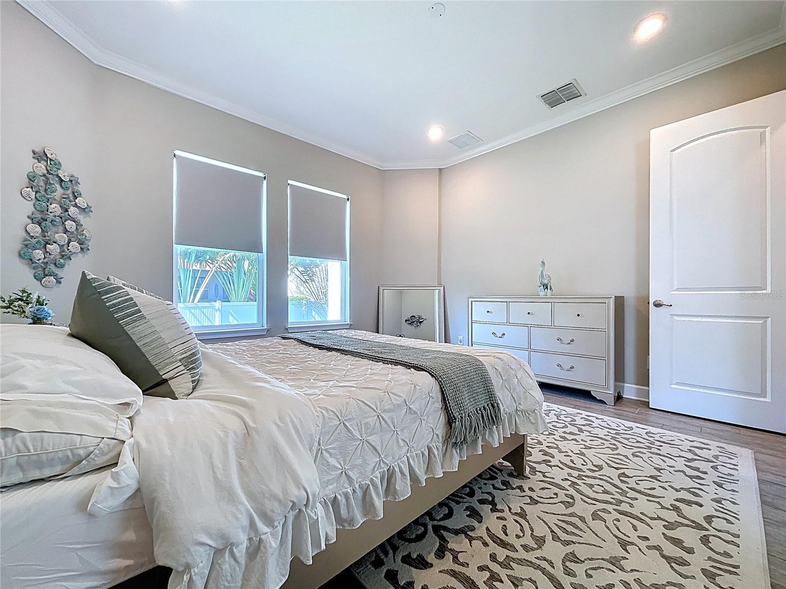 BAYSHORE HEIGHTS PT REP - Residential