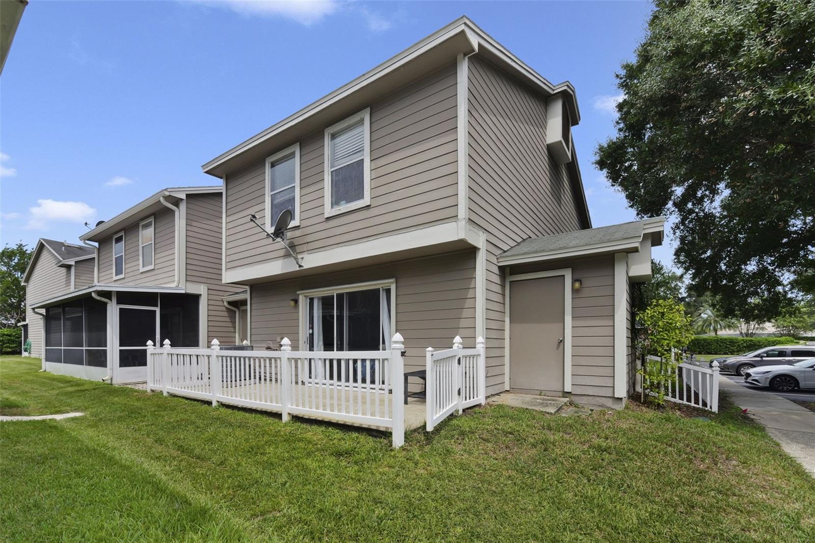 942 SYKES COURT 101