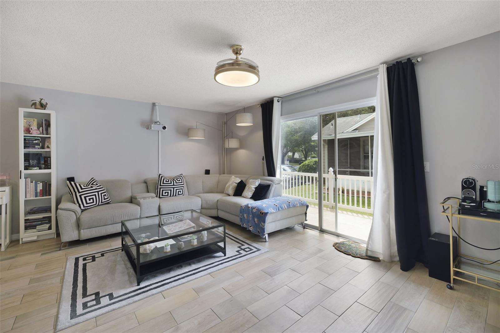 942 SYKES COURT 101