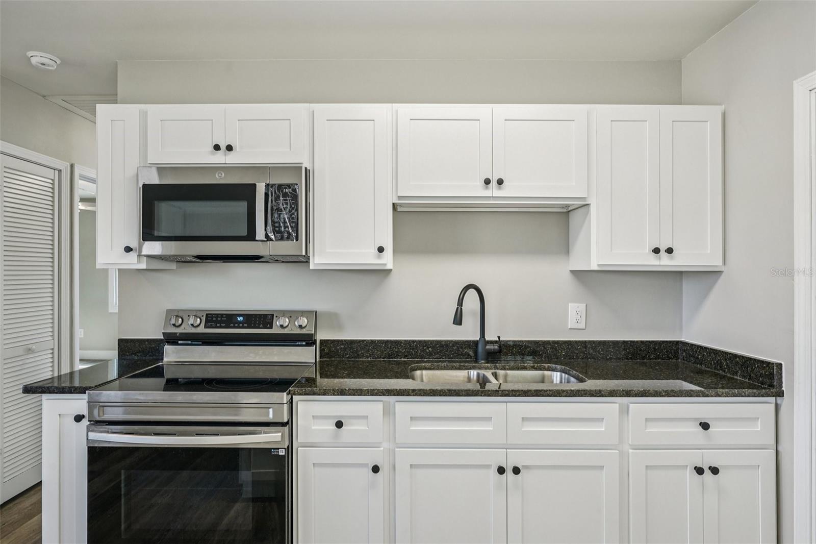 BROADMOOR SUB - Residential