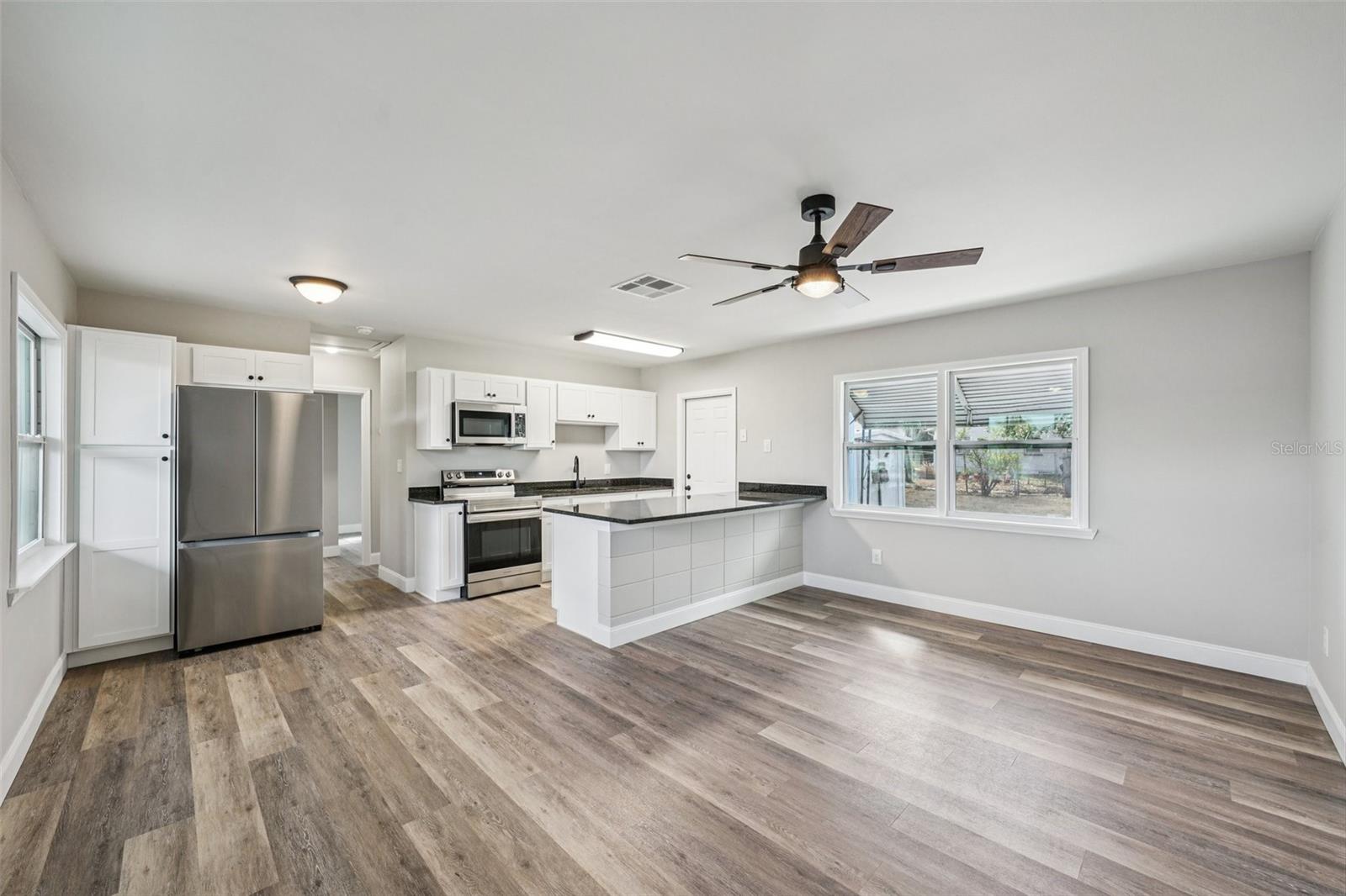 BROADMOOR SUB - Residential