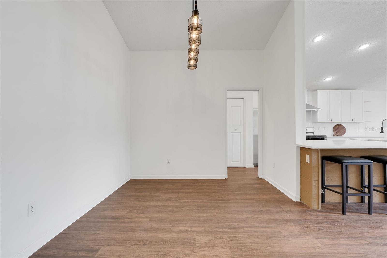 WESTON HILLS SUB - Residential Lease