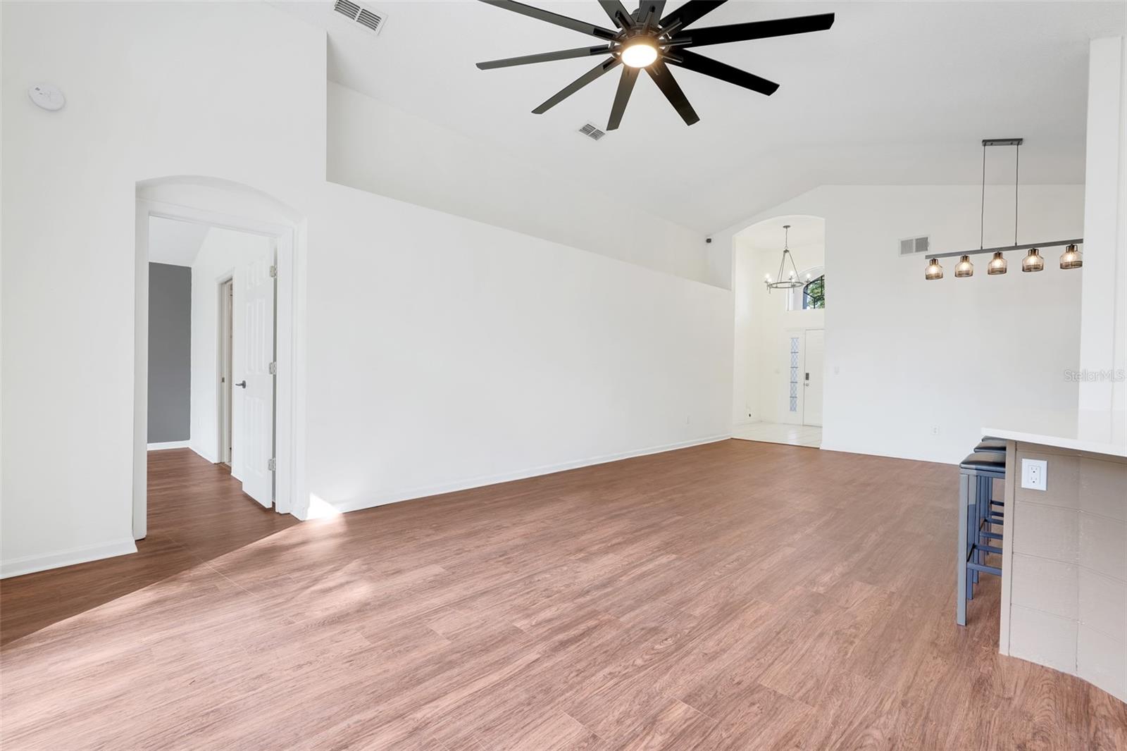 WESTON HILLS SUB - Residential Lease