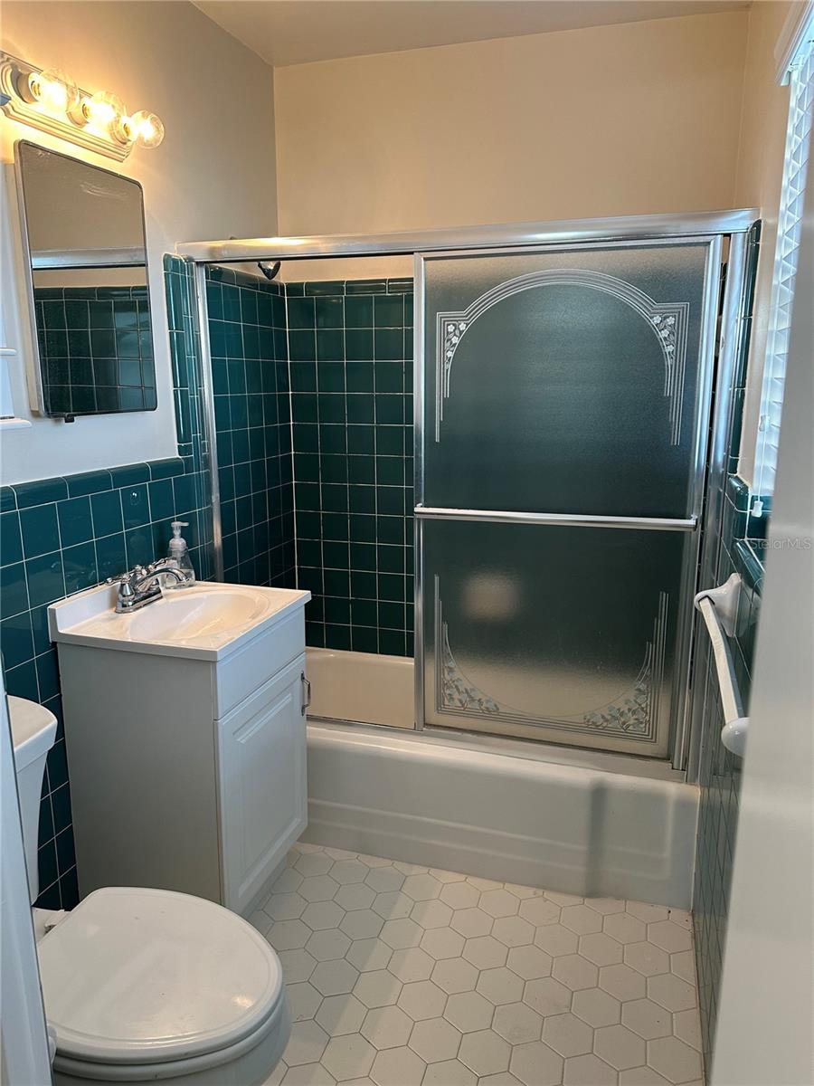 CONWAY HILLS - Residential Lease