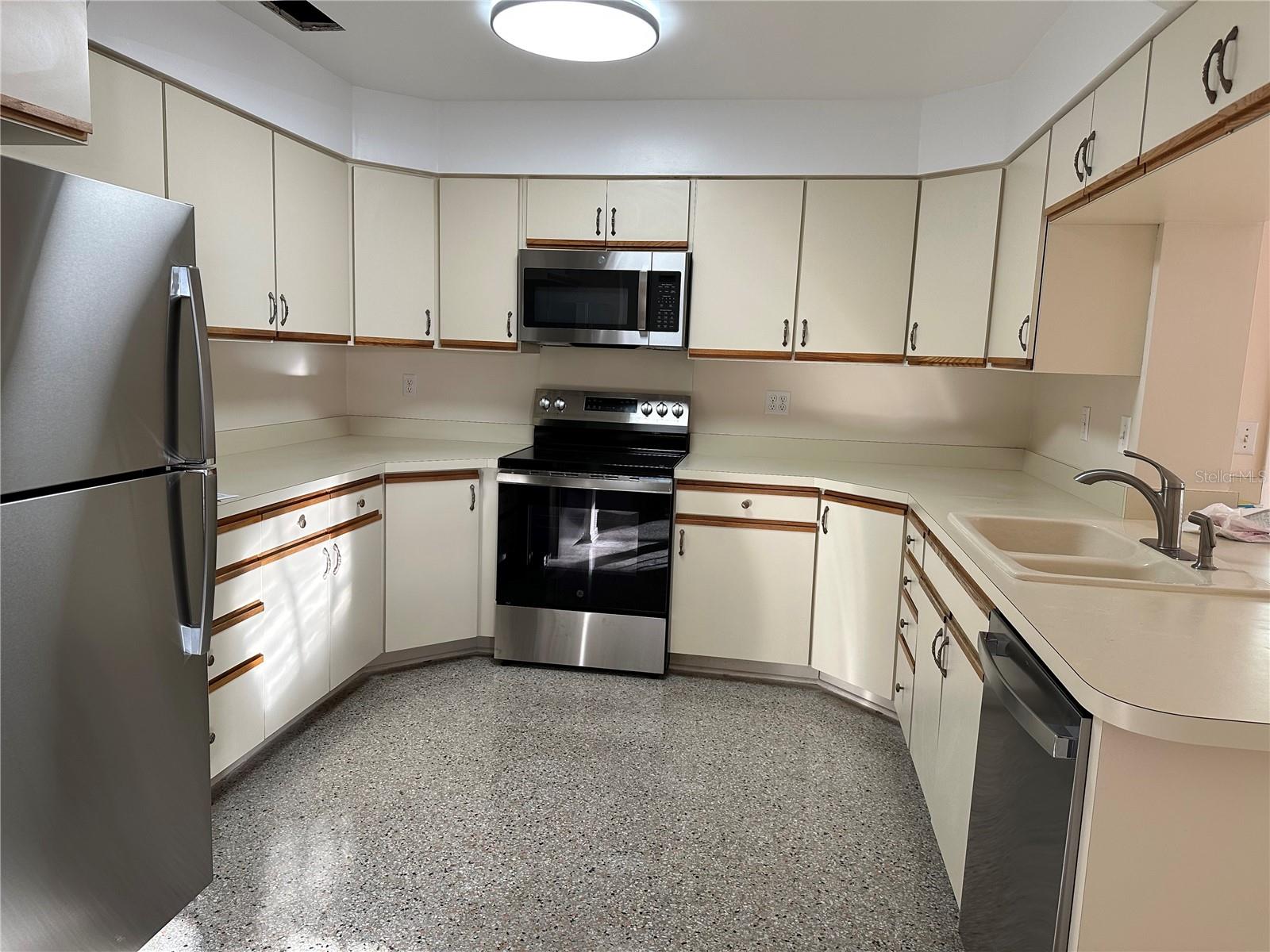 CONWAY HILLS - Residential Lease