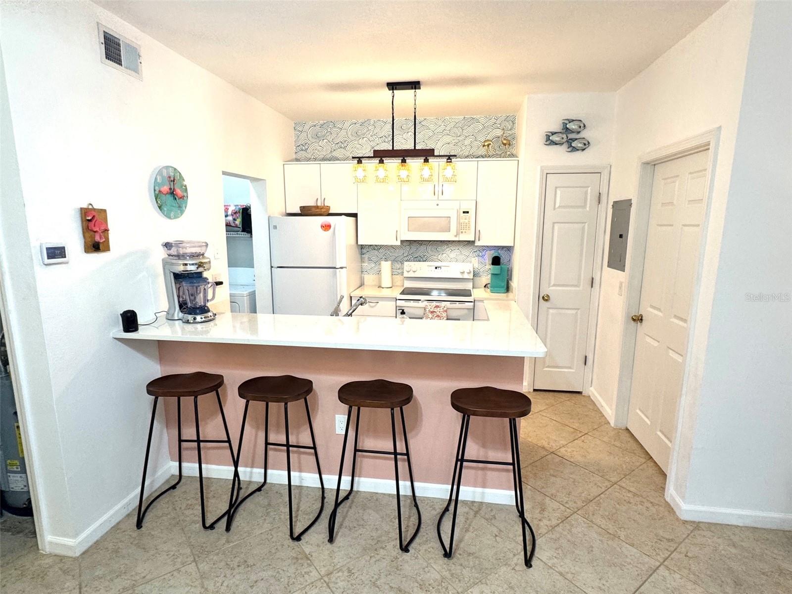 BEACHWAY CONDOS - Residential