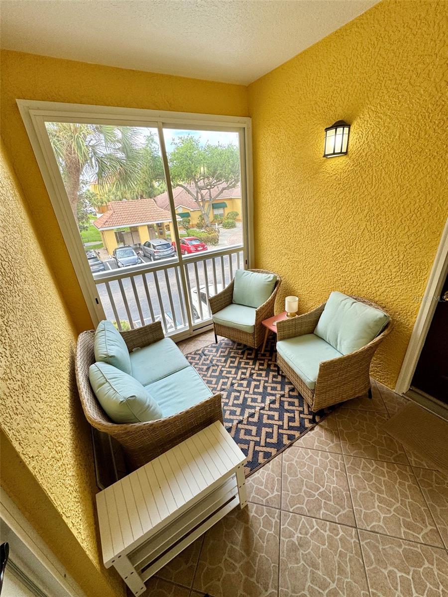 BEACHWAY CONDOS - Residential