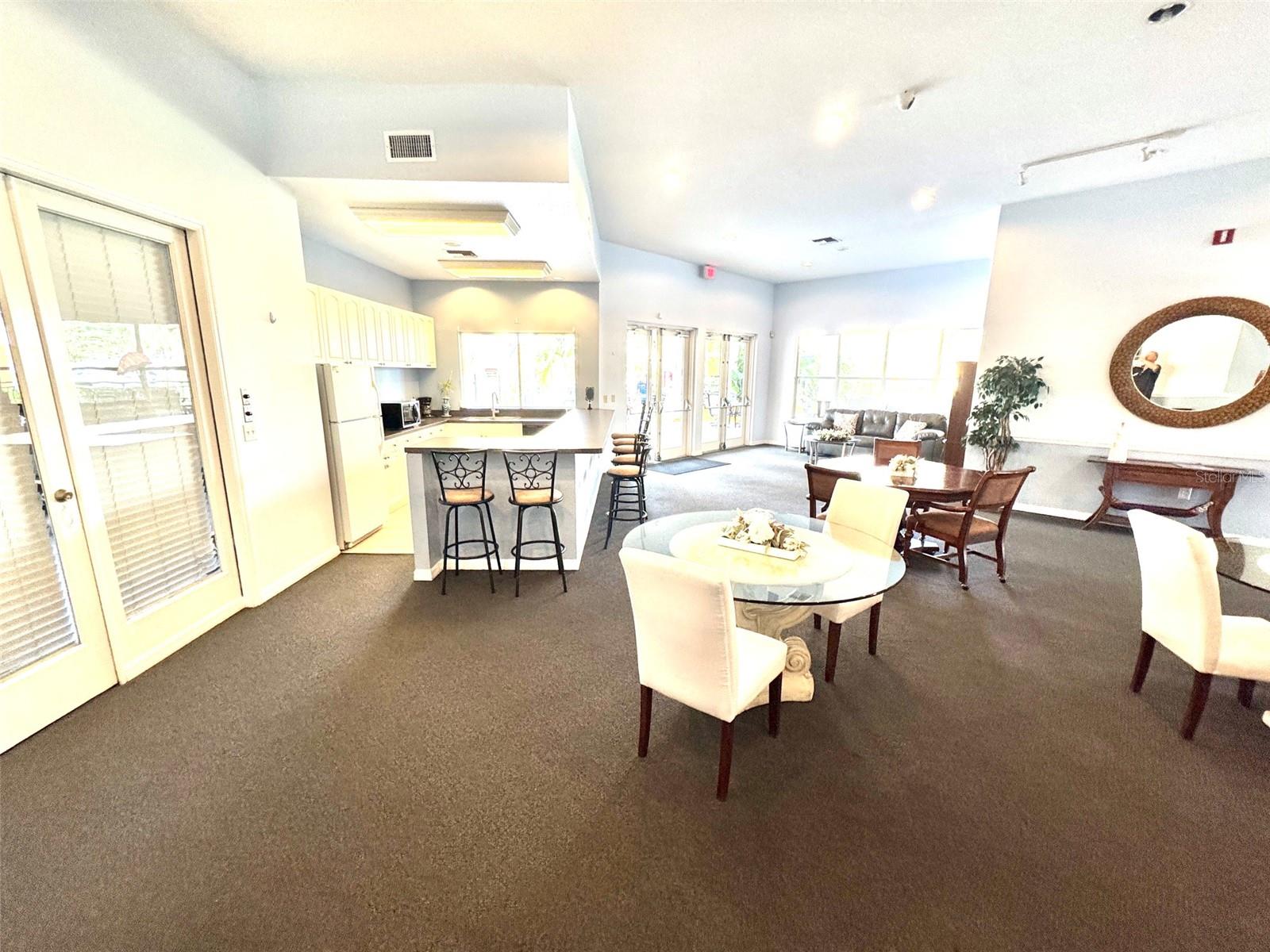 BEACHWAY CONDOS - Residential