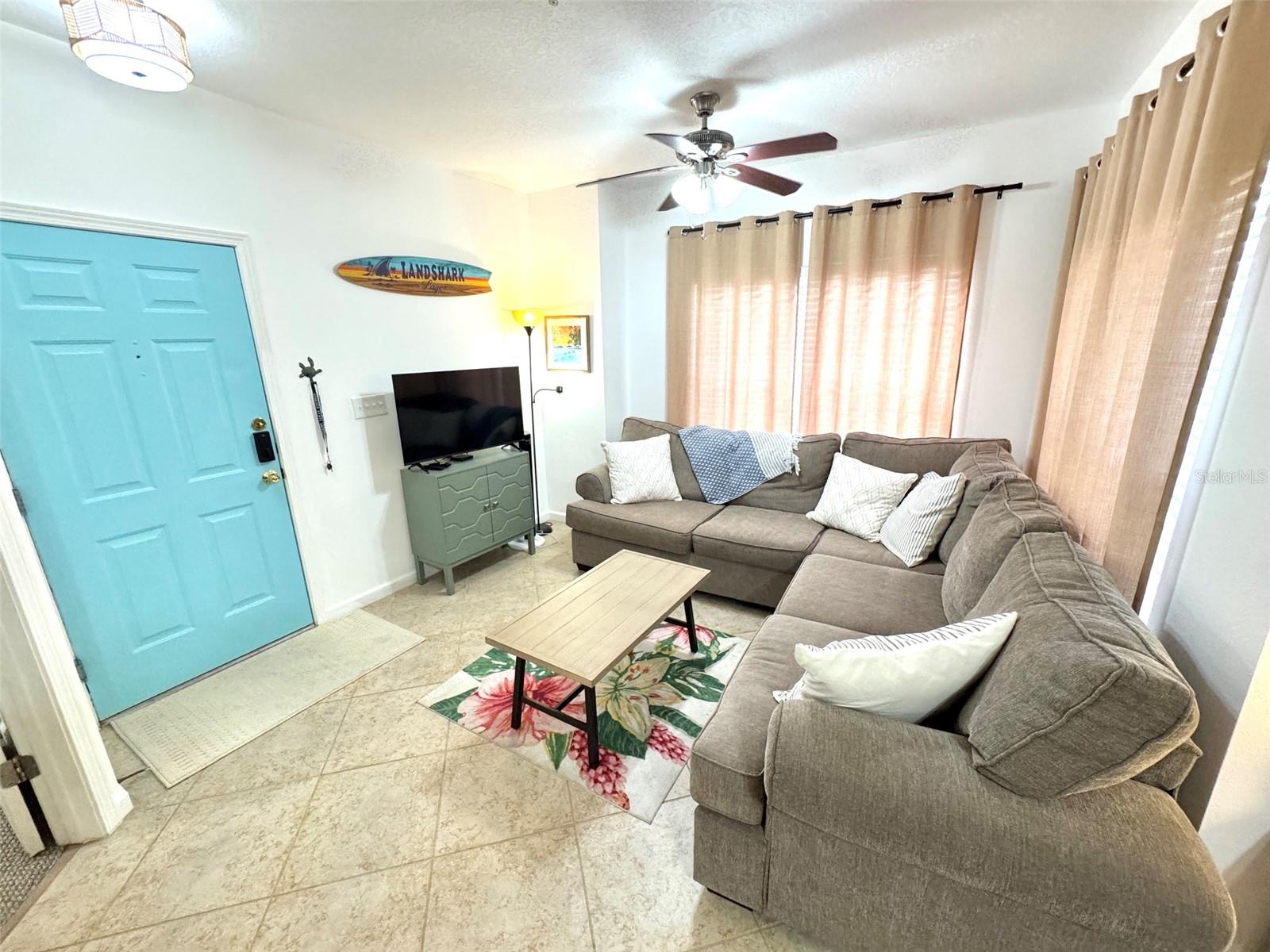 BEACHWAY CONDOS - Residential
