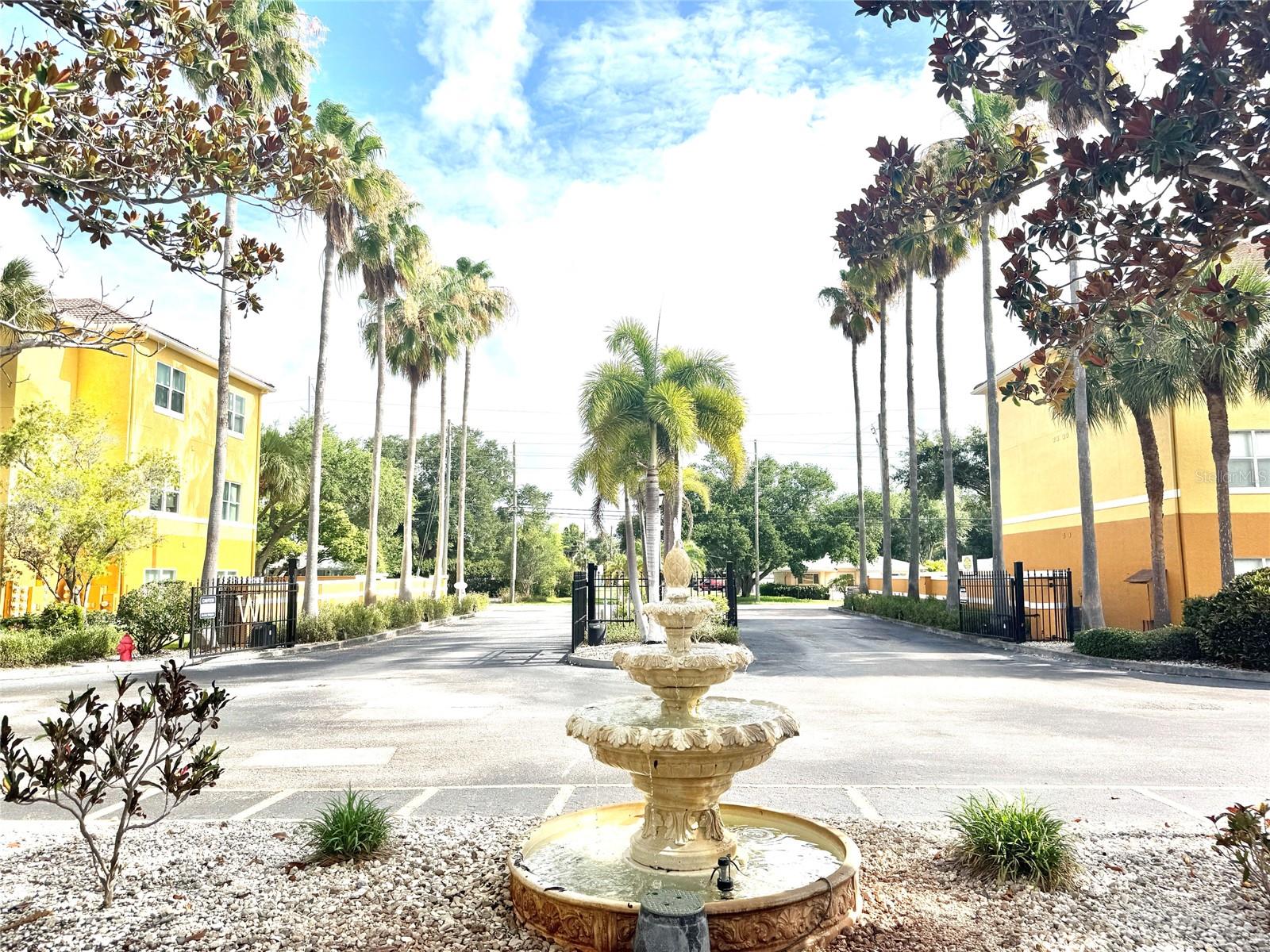 BEACHWAY CONDOS - Residential