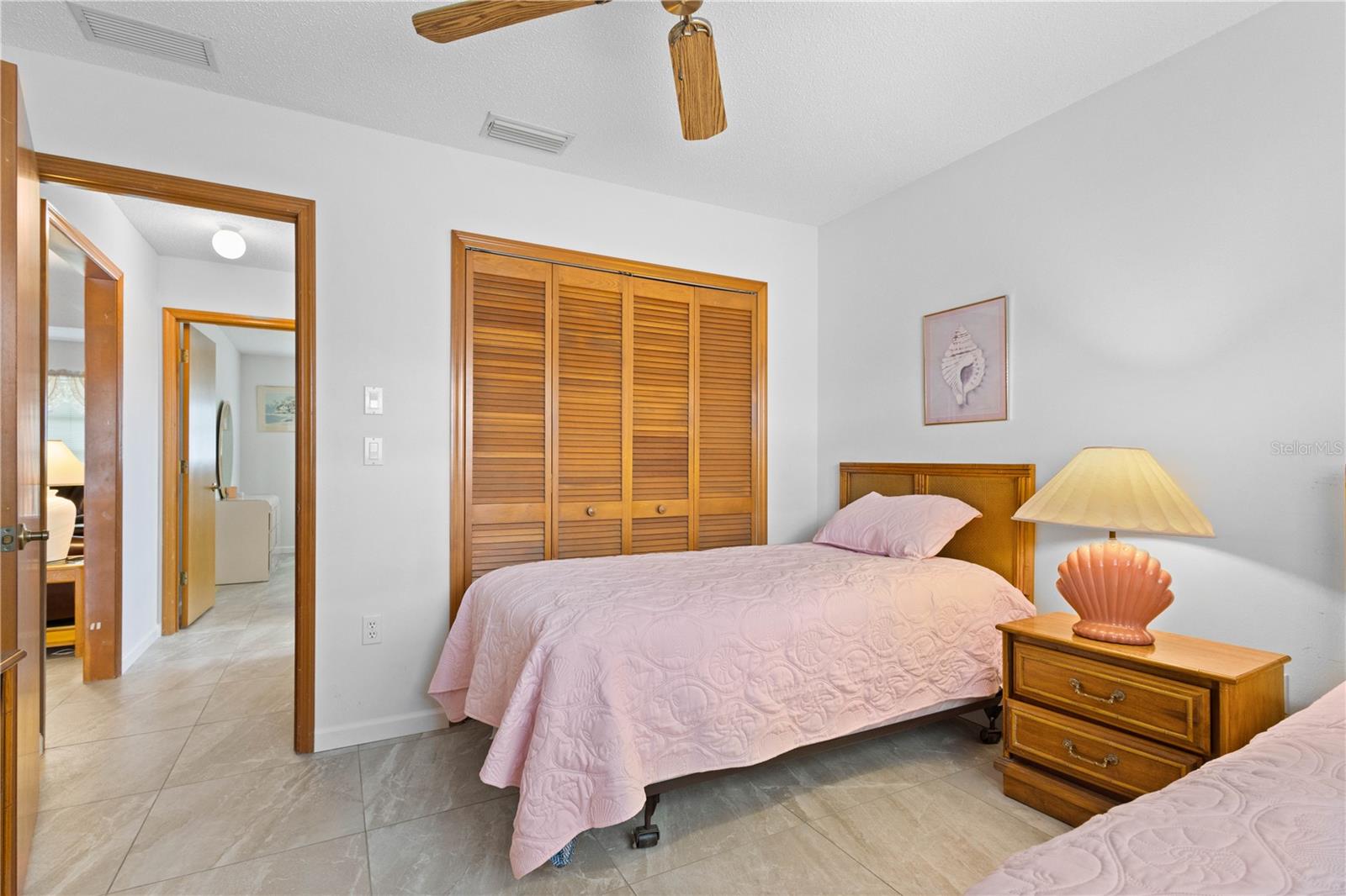 SOUTH VENICE - Residential