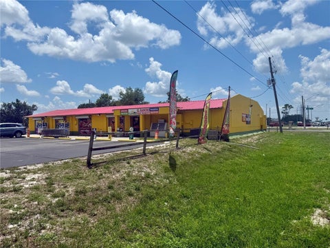 Photo of 4670 Us Highway 17 N, Bartow, FL 33830 (MLS # A4705015)