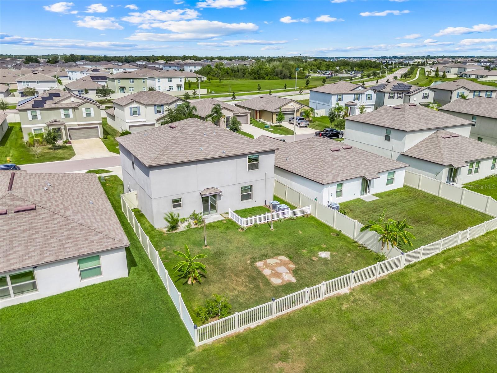 RIVERSTONE PH 1 - Residential