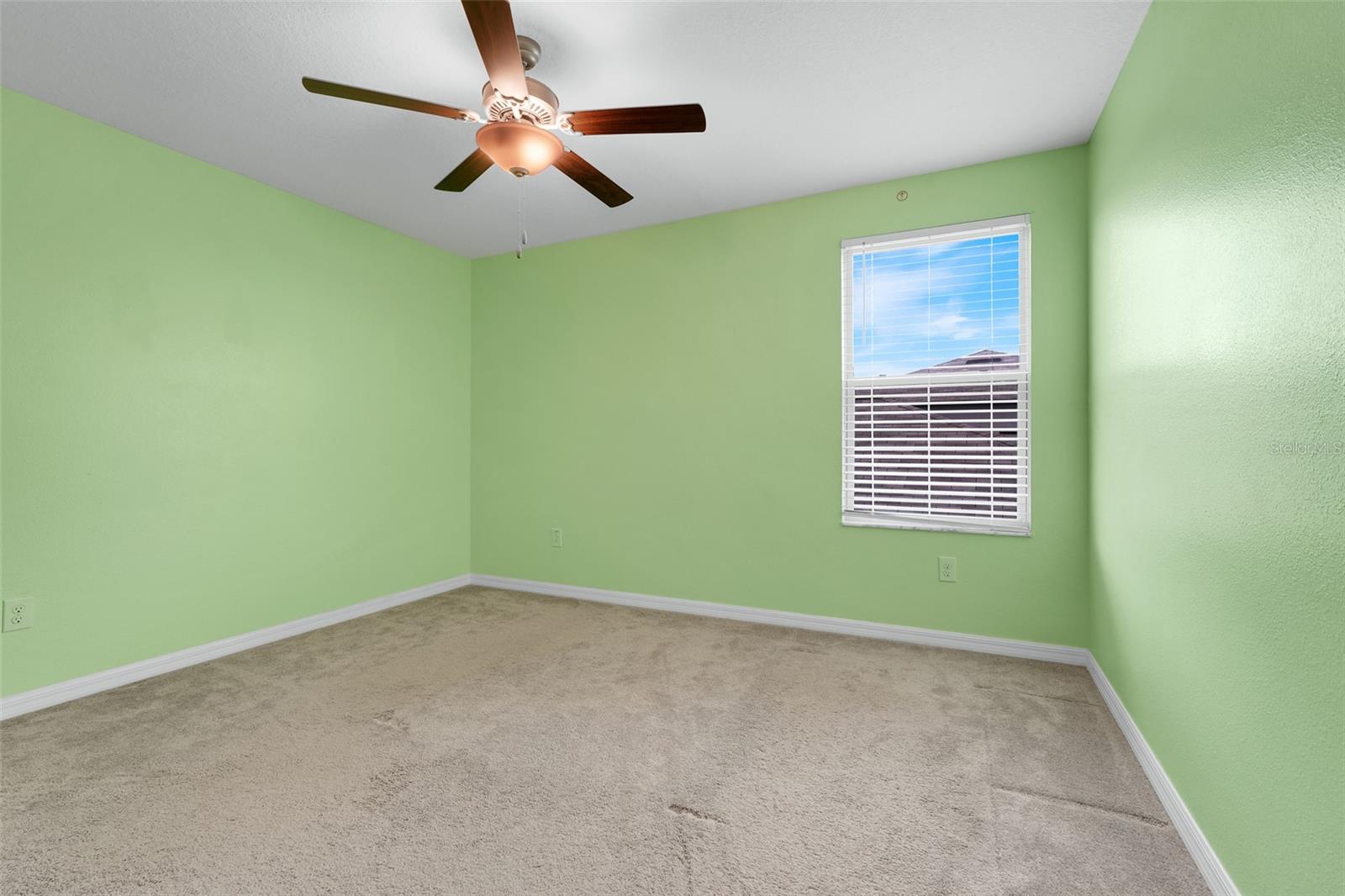 RIVERSTONE PH 1 - Residential