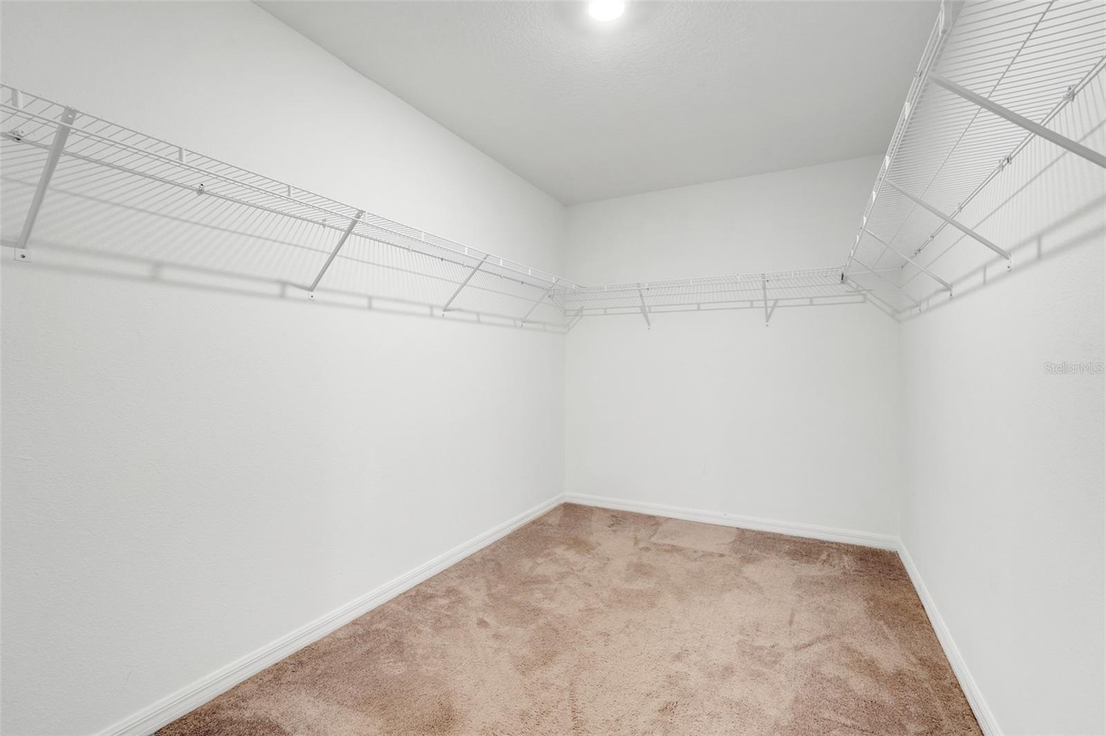 RIVERSTONE PH 1 - Residential