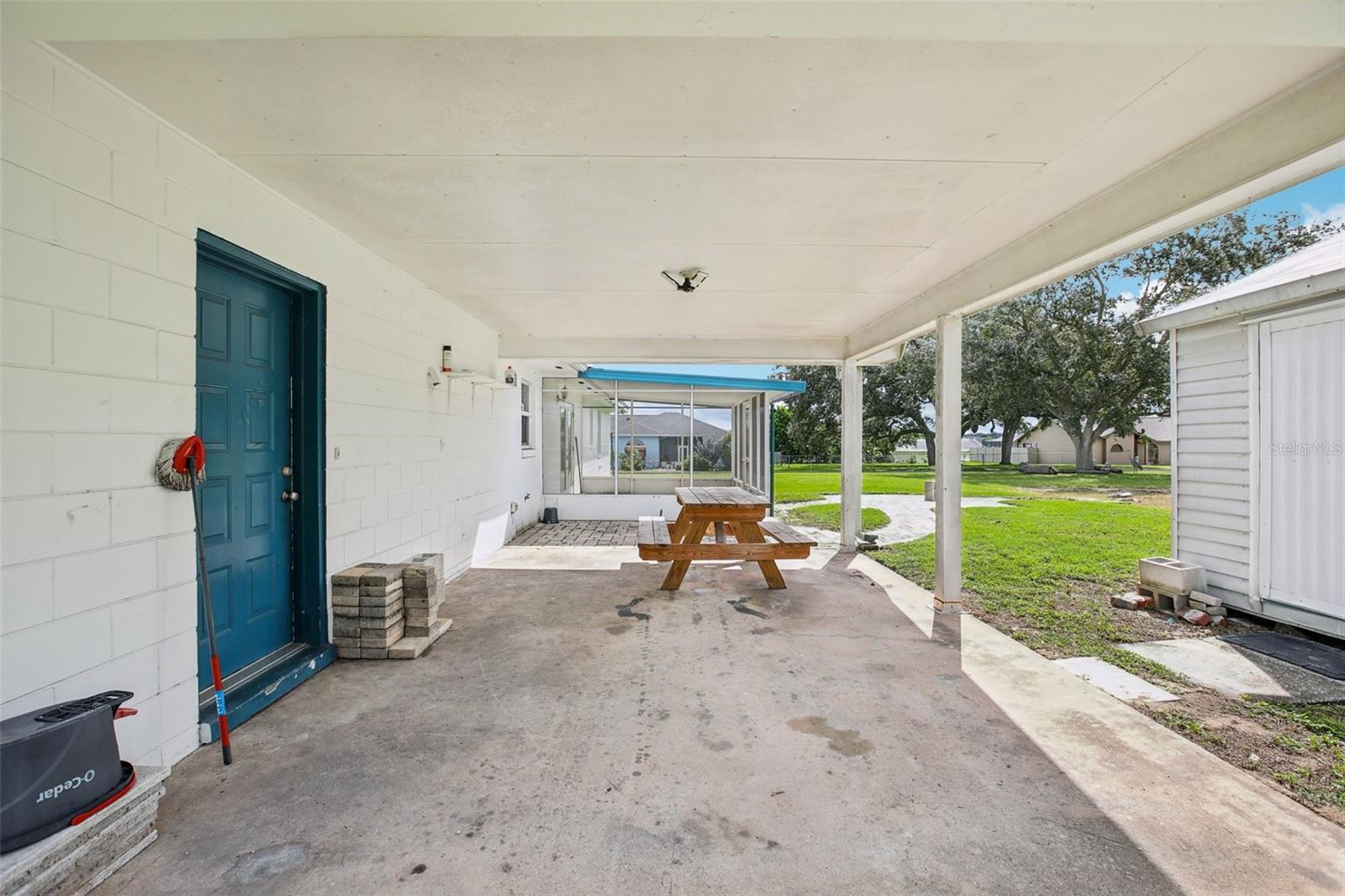 DUNDEE - Residential